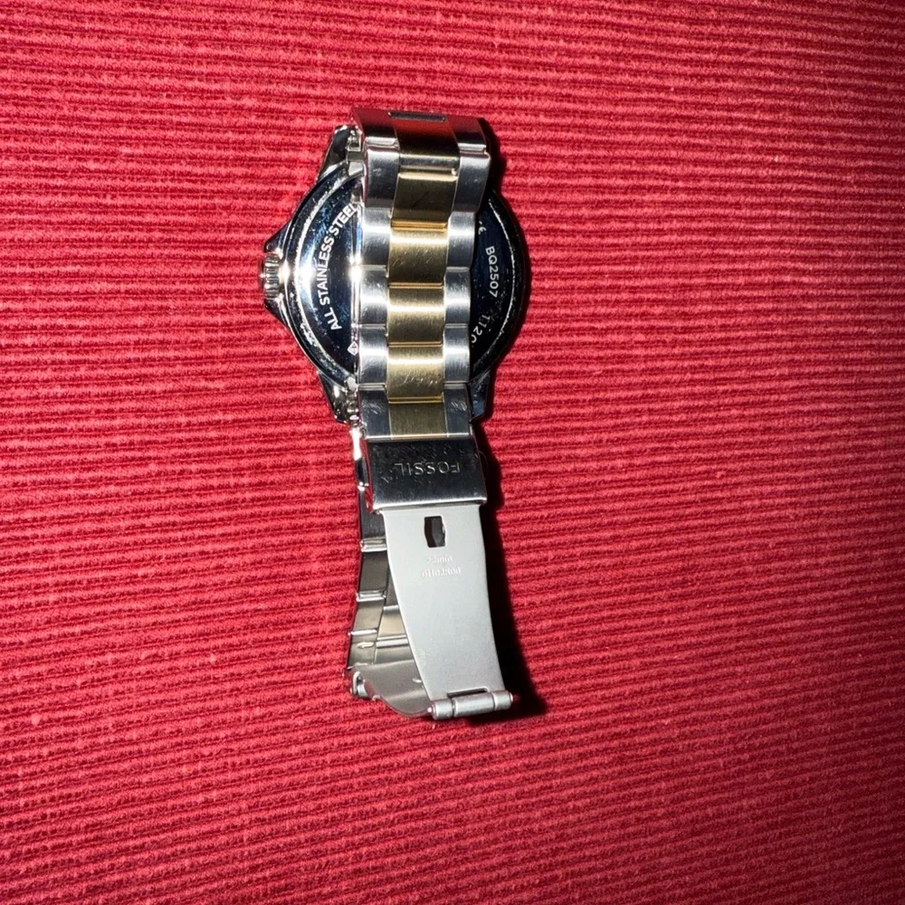 Fossil Black and Gold Men's Watch - Picture 3 of 3